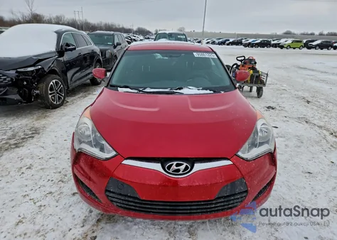 2016 Hyundai Veloster z USA, uszkodzony, nr VIN KMHTC6AD5GU282269